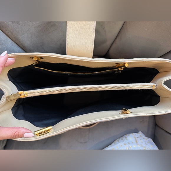 Reserved- YSL Matelasse Quilted Shopper Tote Bag beige gold - Picture 12 of 17